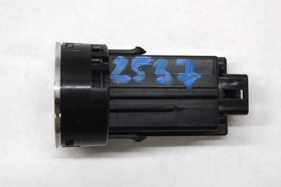 Toyota Camry Emgine 2016 botón de parada de arranque de encendido OEM 16 Foto 3 de 4