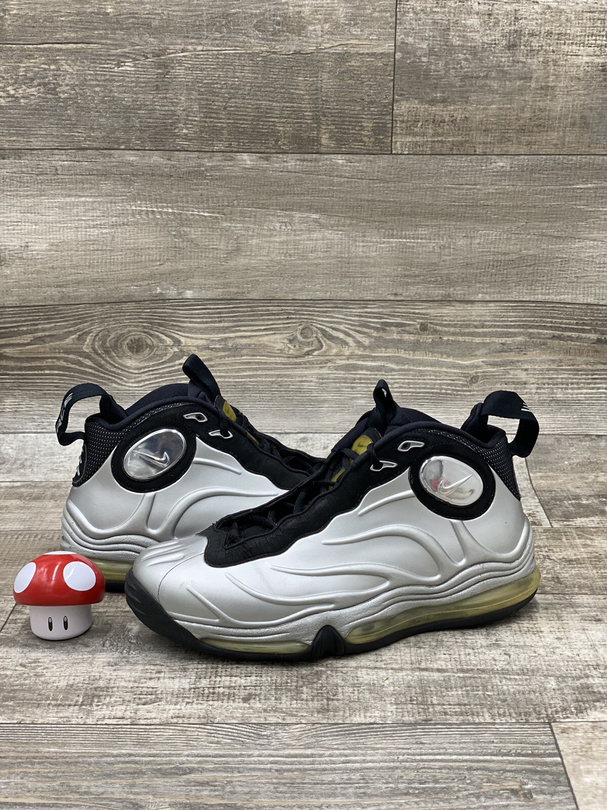 tim duncan foamposite silver