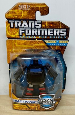 Transformers: Reveal The Shield - Trailcutter Actionfigur **Brandneu**