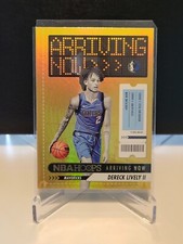 2023-24 Panini Hoops #19 Dereck Lively ll Arriving Now Gold Holo RC Dallas Mavs