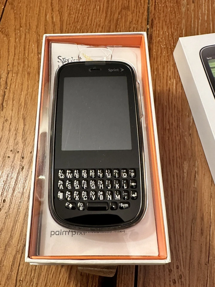 Teléfono móvil Sprint Palm Pixi 120HK PCS negro Foto 3 de 4