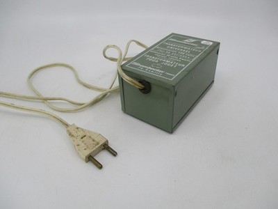 DV12412 STROMBECKER UNIVERSALTRAFO 127-220V Gleichstrom