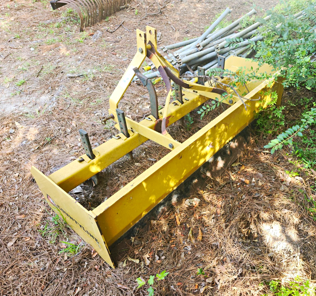Yellow Tractor Box Blade Scraper/Grader Attachment, Universal Compatible