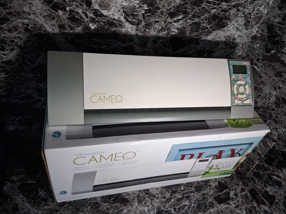 SOMENTE cortador camafeu silhueta original - Imagem 3 de 4