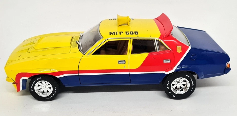 Greenlight 1/18 Mad Max 1974 Ford Falcon XB V8 Interceptor MFP Diecast Model Car - Image 4 of 4