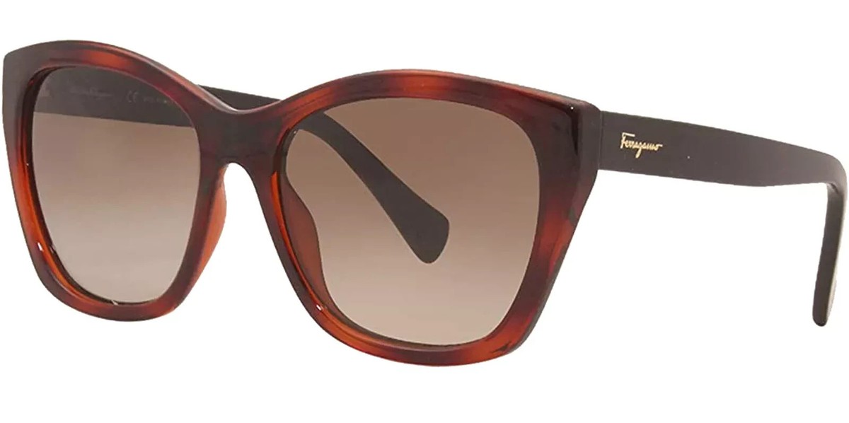 Salvatore Ferragamo Women display picture 1