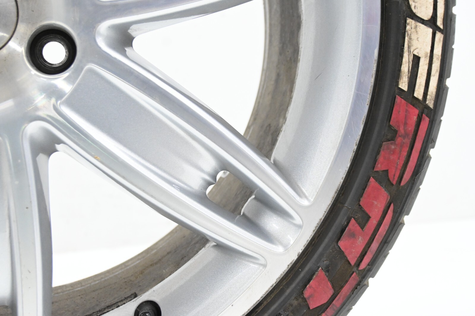 ⭐ 14-21 Maserati Quattroporte 20" Front Staggered Tire Wheel Rim Factory Oem