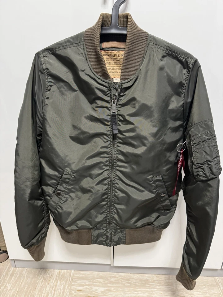 Alpha Industries MA-1 TT, Foto 2 von 4