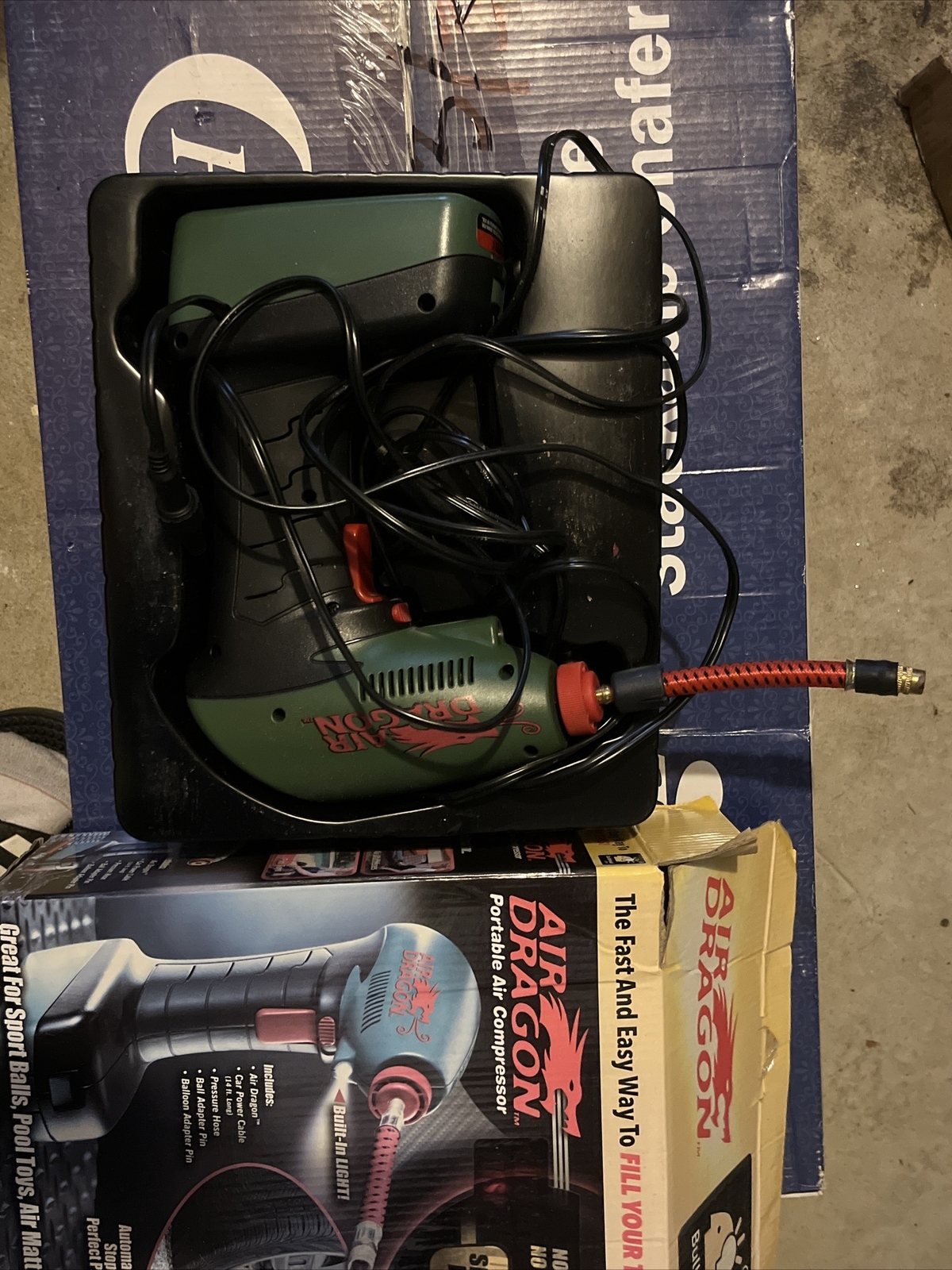 AIR DRAGON PORTABLE AIR COMPRESSOR W/ DIGITAL DISPLAY PLUG IN CAR POWER SUPPLY