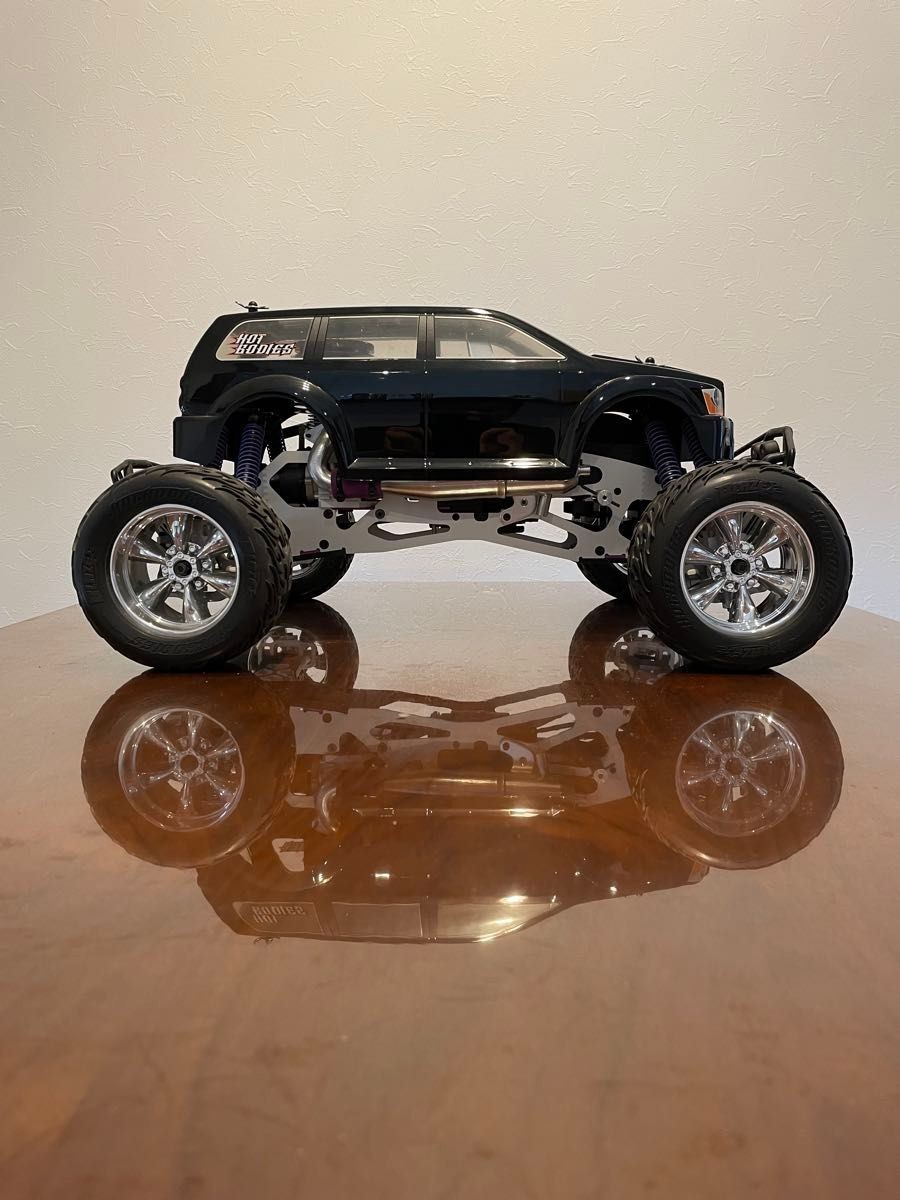 HPI ミニジーラ Yahoo!オークション - 中古 HPI ミニジーラ 1/18 HOT BODIES MINIZILLA