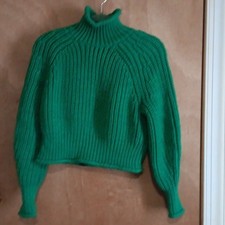 H&M Green Thick Chunky Knit Crop Wool Blend M...