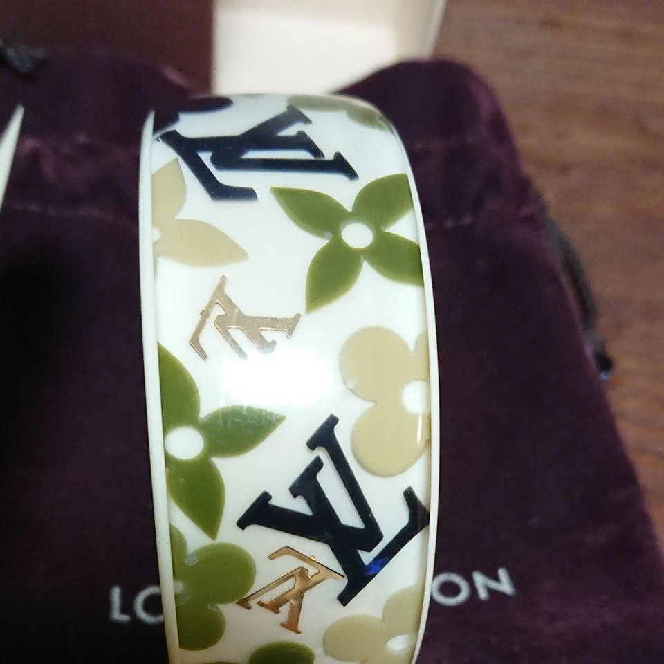 Louis Vuitton Inclusion Cuff Bangle Bracelet White Khaki Navy Gold Monogram - Image 4 of 4