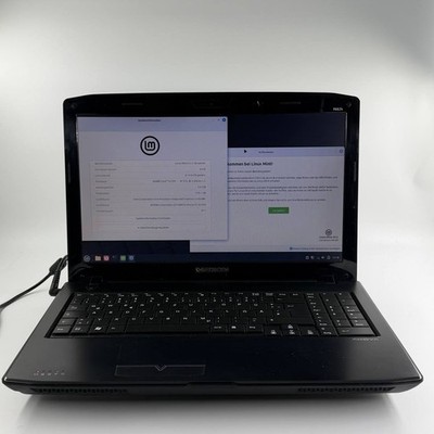 Medion Akoya MD98390 15,5 Zoll Laptop i3 M370 4GB 120GB SSD Linux Mint