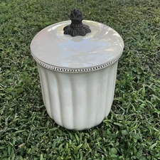 Rare GG Collection Gracious Goods Cream Acanthus Leaf Cookie Jar Canister  + Lid
