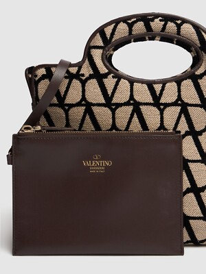 トートバッグ VALENTINO SS25 Toile Iconographe handbag (4W2B0K39ZRU YT3) VALENTINO GARAVANI Toile Iconographe Small Black Tote Bag