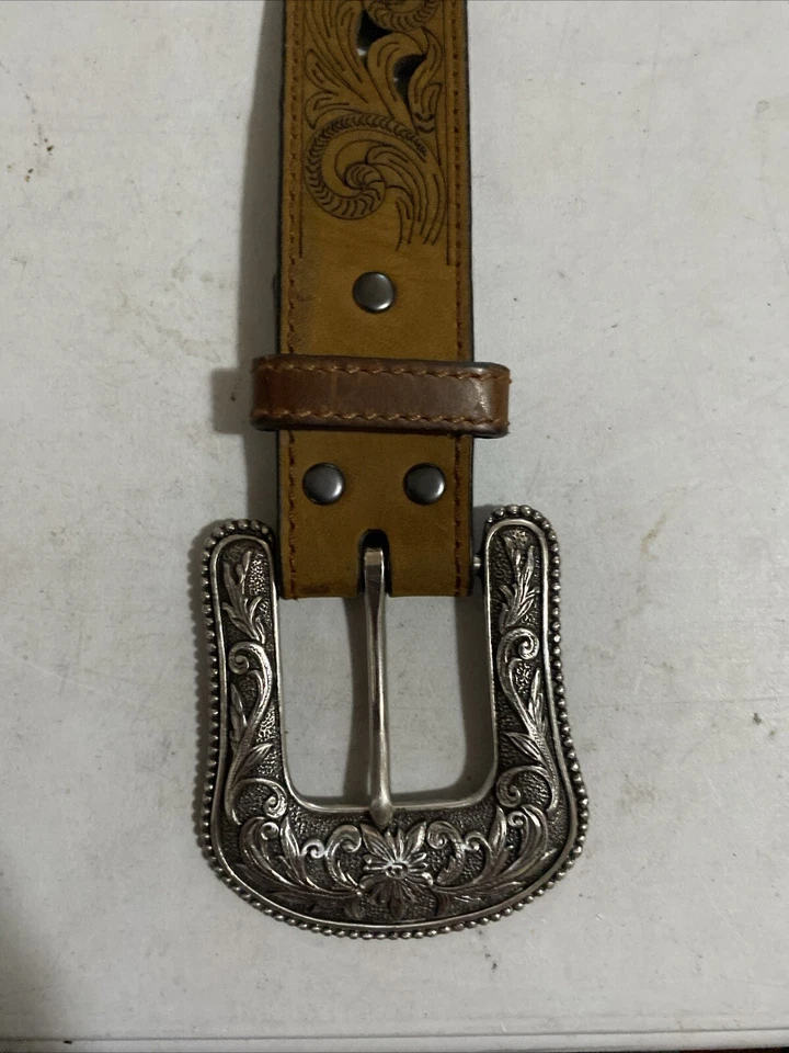 Ariat Ladies Scroll Paisley 1.5" Brown Leather Belt A1514802 - Image 4 of 4