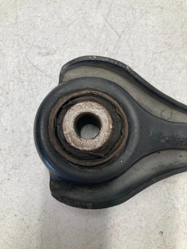 05-11 Mercedes Benz SLK 350 Driver Left Rear Upper Control Arm OEM 2103503306 - Image 2 of 4