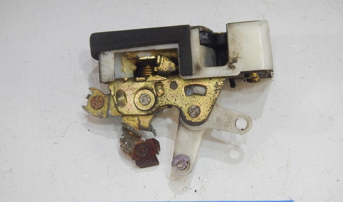 Jeep Wrangler TJ 97-02 OEM Passenger Right Full Door Latch