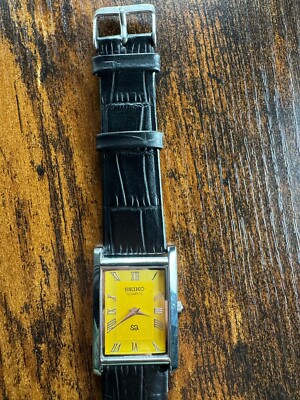 vintage Seiko Slim Tank Quartz Men Yellow Dial Black leather Dress