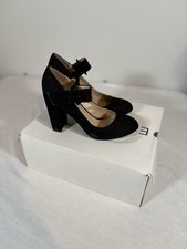 Women's High Heel Size 7 Black and Beige Color Slightly Used With Box
