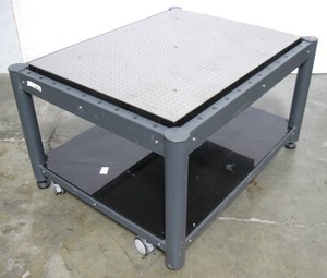 C202815 Thorlabs SDR90120 Optical Table Isolator w/ 36" x 48" Optical Breadboard