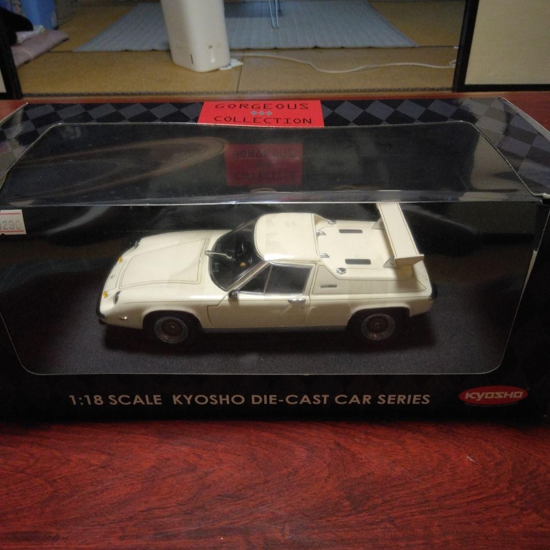 京商 1:18 LOTUS EUROPA SPECIAL AUTOart 1:18 Lotus Europa Special “THE CIRCUIT WOLF” 75396