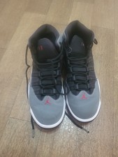 Nike Air Jordan Max Aura Men's Sneakers Size 7.5 Black/red/grey