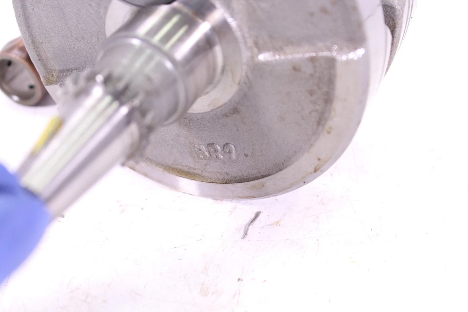 2022 YAMAHA YZ450F CRANKSHAFT / CRANK BDB-11400-00-00 - Image 4 of 4