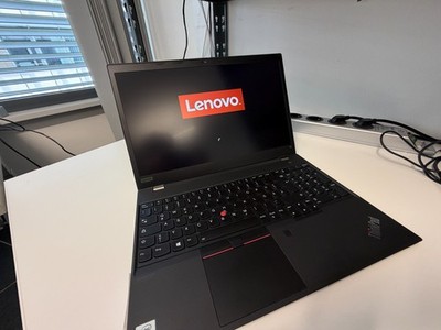 Lenovo ThinkPad T15 G1, 8GB RAM, Intel Core i5, 256 GB SSD, Gebrauchtgerät 00635
