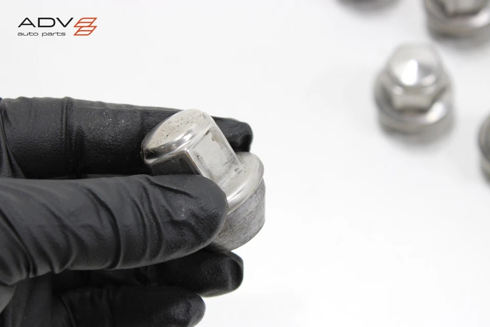 LINCOLN AVIATOR 2020-2025 LLANTA TUERCA PERNOS OEM -JUEGO DE 20- Foto 4 de 4