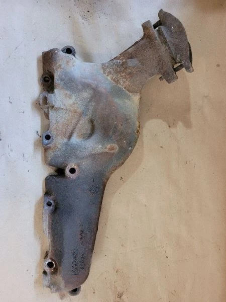 Coletor de escape esquerdo driver WILDCAT 455 compatível com 70-74 BUICK 1233451 - Imagem 2 de 4