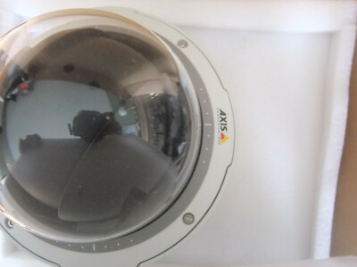 AXIS Q6042 PTZ Dome Indoor Network Camera  0558-001-01