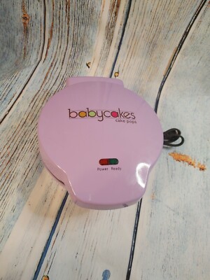 Purple Babycakes Cake Pops Maker Makes 12 