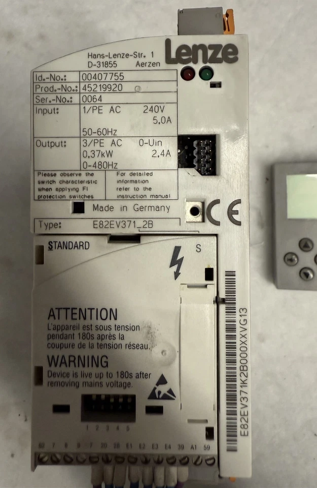 Lenze Frequenzumrichter E82EV371_2B mit Bedienteil – 0,37 kW, 240V - Bild 3 von 4