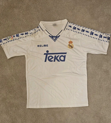 Hugo Sanchez Hand Signed Real Madrid Jersey#9 With Beckett COA - Picture 2 of 6