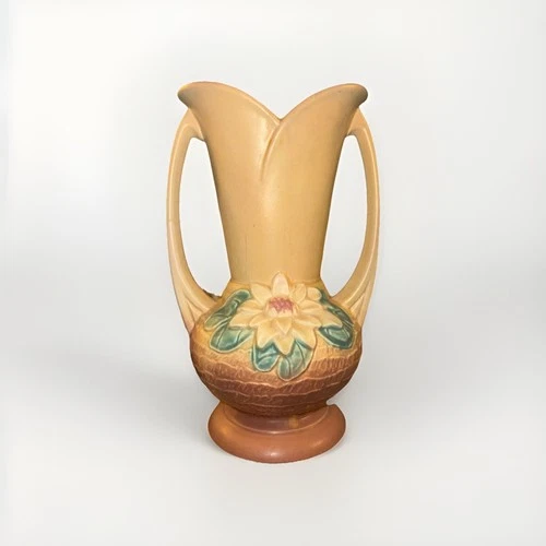 ANTIQUE 1940 HULL POTTERY WATER LILY PATTERN VASE L-10 USA 9.5" TALL - PASTEL