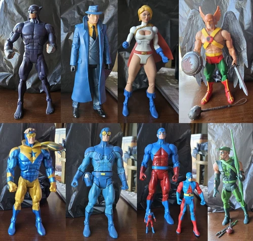 DCUC DC Classic JLA/JSA 8 fig Hawkman, WildCat, Atom, Question, Beetle, Booster