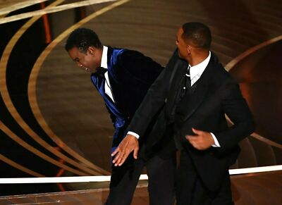 Will Smith Slaps Chris Rock at the Oscars Award Show Wall Print Photo Poster