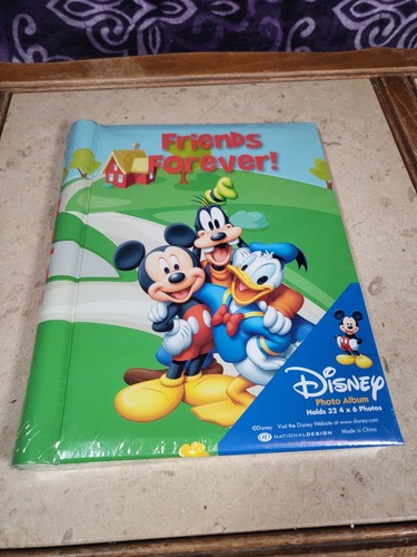 Disney Friends Forever Photo Album Holds 32 4x6 Photos Mickey Donald Goofy/cover - Picture 4 of 7