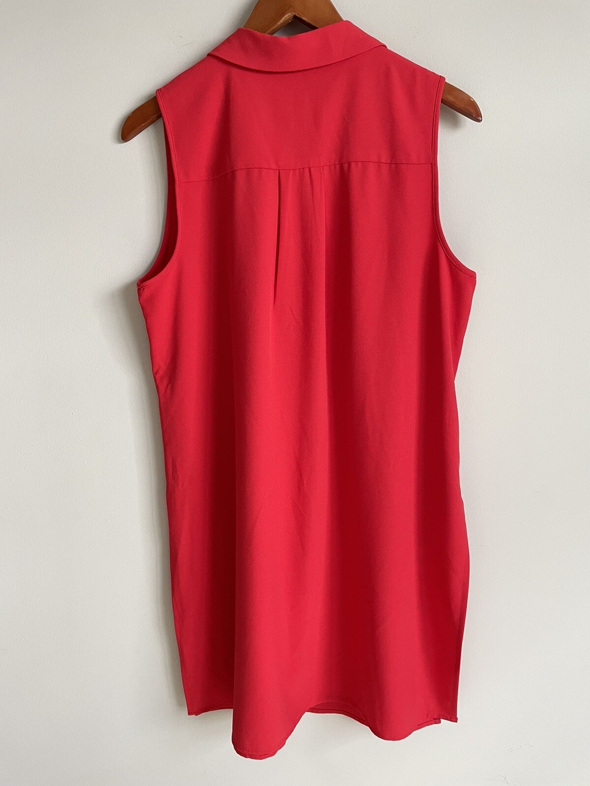 Joan Vass Studio Sz L Longline Red Tunic Button Front Stretch Sleeveless Slits