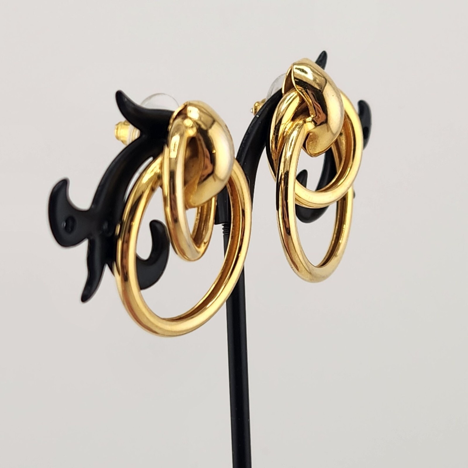 Classy Double Interlocking Circle Hoop Pierced Ea… - image 2