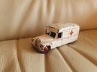 VINTAGE 1950'S DINKY TOYS 253 DAIMLER AMBULANCE TRUCK MODEL