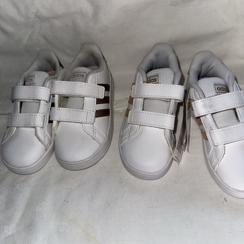 Girls Adidas Lot of 2 white Shoes white with gold/metallic stripes Sz 7 NWT - Picture 2 of 8
