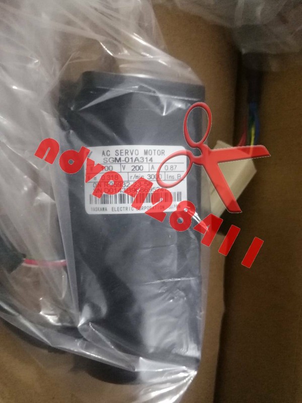 1PCS NEW YASKAWA AC SERVO MOTOR SGM-01A312 SGM01A312