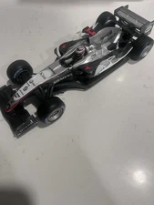 Minichamps 2005 Juan Pablo Montoya West McLaren-Mercedes MP4-20 1:18 Scale