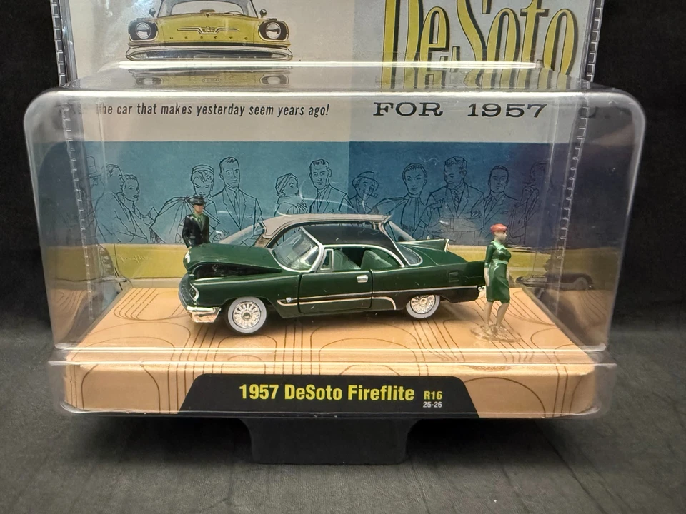 M2 Diorama 1957 DeSoto Fireflite with 2 Figures 1:64 Scale Diecast R16 - Image 2 of 4