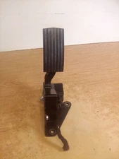 International 4300 OEM 2606578C91 Throttle Pedal