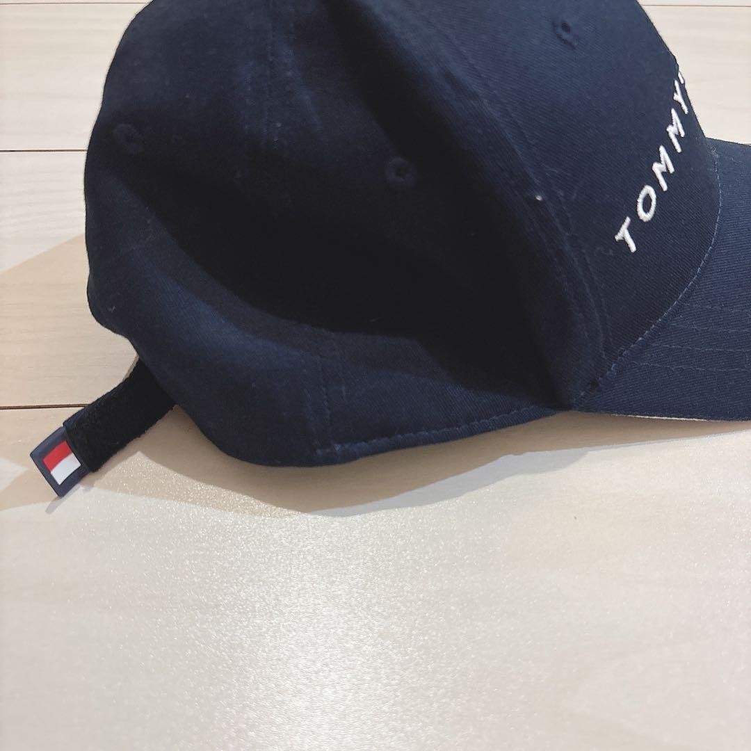 Women's TOMMY HILFIGER Navy Baseball Cap thumbnail 4