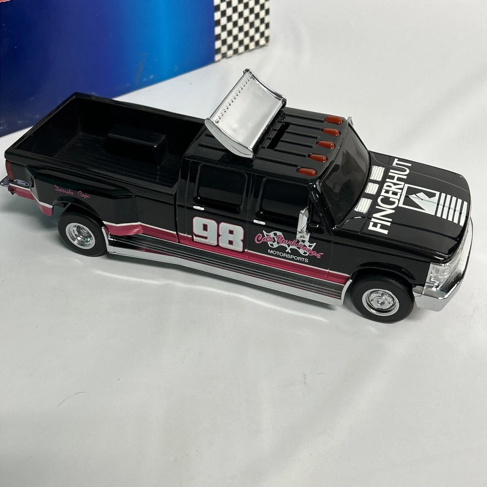 Derrike Cope Action Racing Platinum 1:24 Scale Dually Bank (collectible) - Image 4 of 4