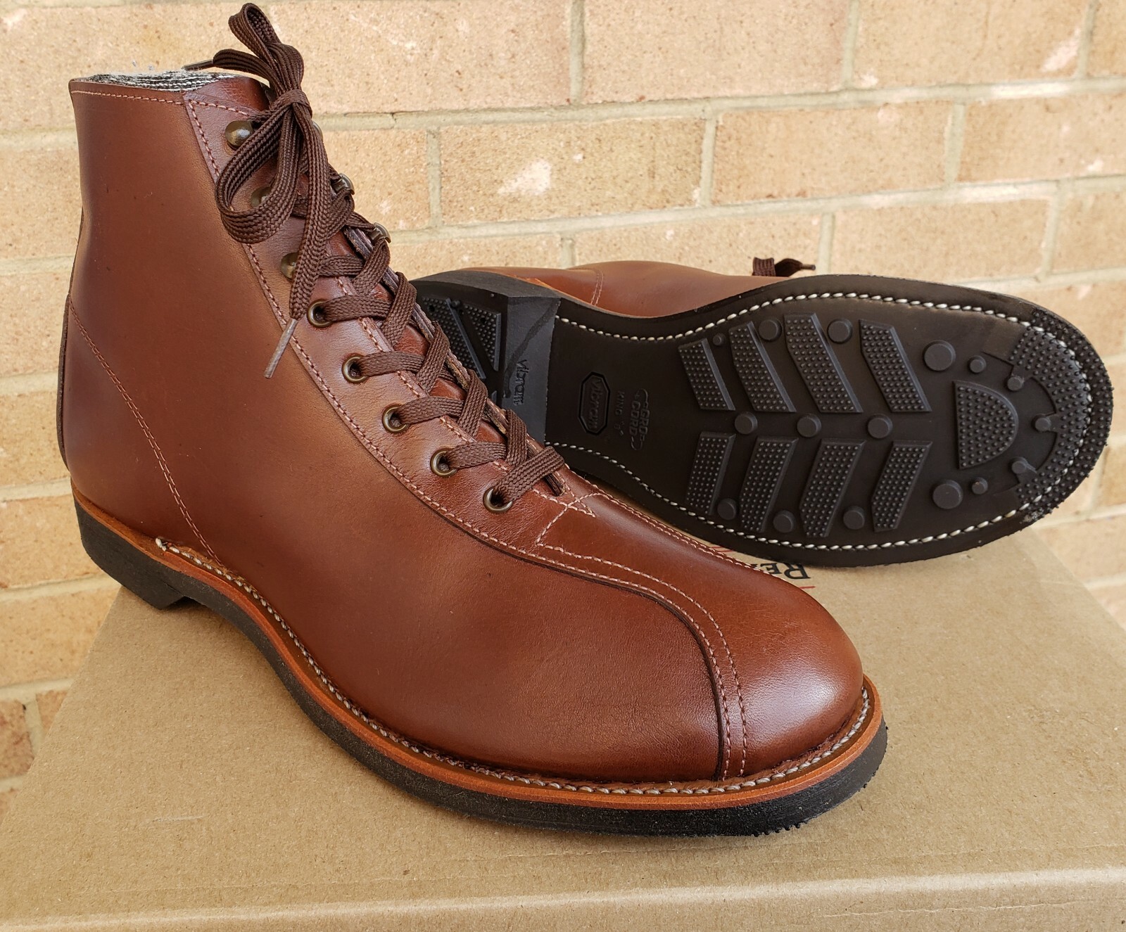 Japanese Exclusive Red Wing 8826 Heritage Munson Outing Boot Iron Ranger Vibram image 3